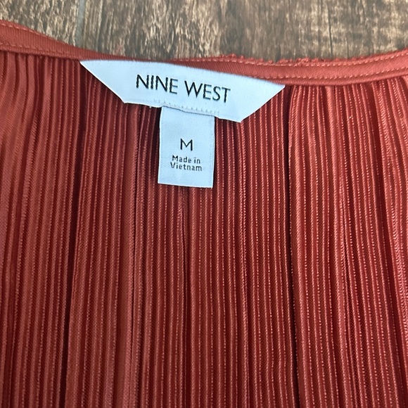 Nine West Rust Sleeveless Blouse - Picture 2 of 4